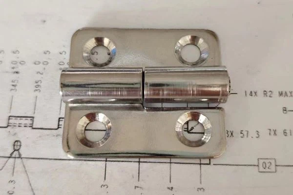 4MM Screw-on Hinge
