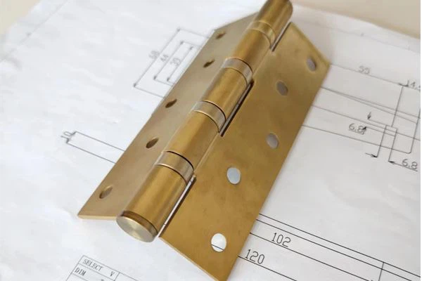 Copper Hinges: Popular in The EU, Beautiful Appearance, Often Used in High-end Furniture