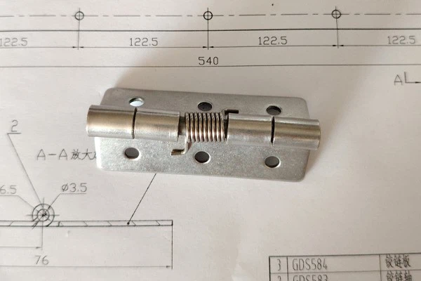 Small Hinges For Crafts