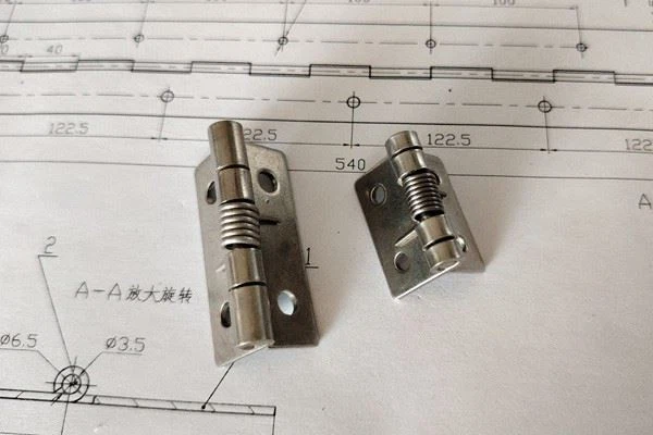 Small Hinges For Crafts